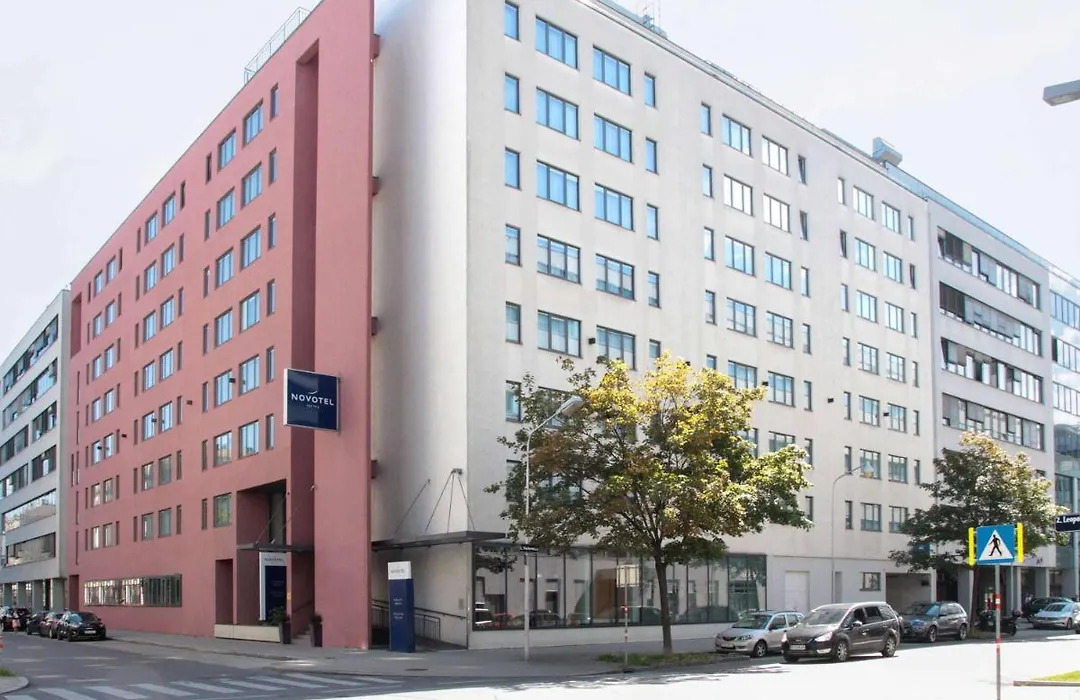 Novotel Suites Wien City Donau-1